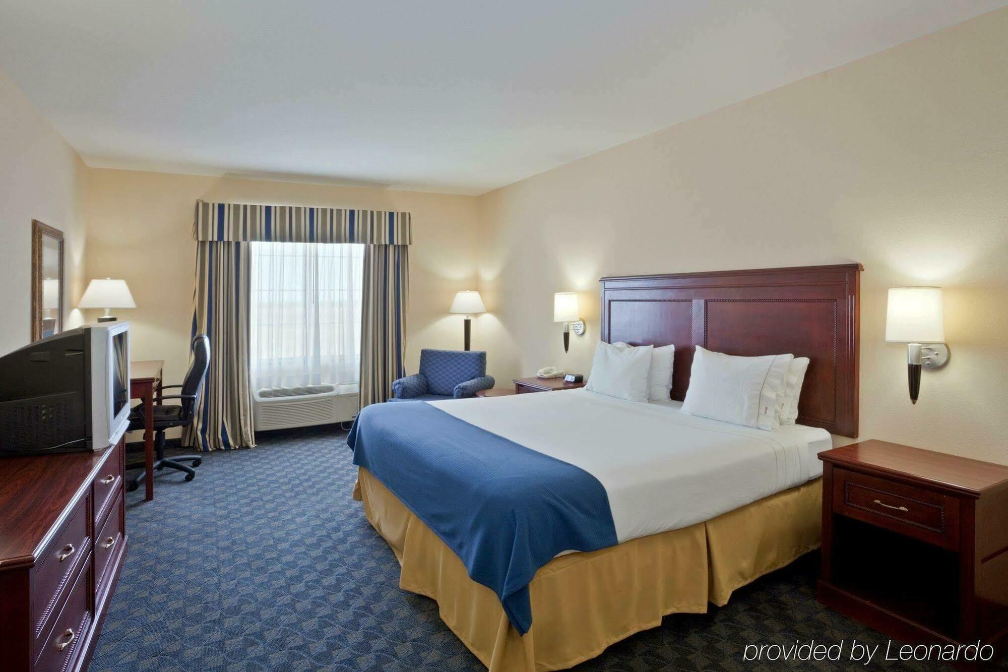 Holiday Inn Express Hotel & Suites Pampa, An Ihg Hotel Bilik gambar